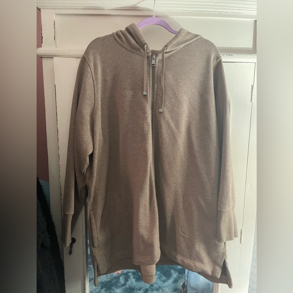 Isaac Mizrahi from QVC fleece lined zipper hoodie with side pockets